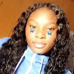 Meet your Posher, Deanna